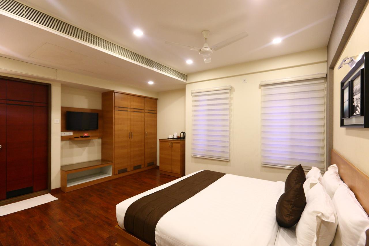 Fabhotel Prime Adore Residency 钦奈 外观 照片