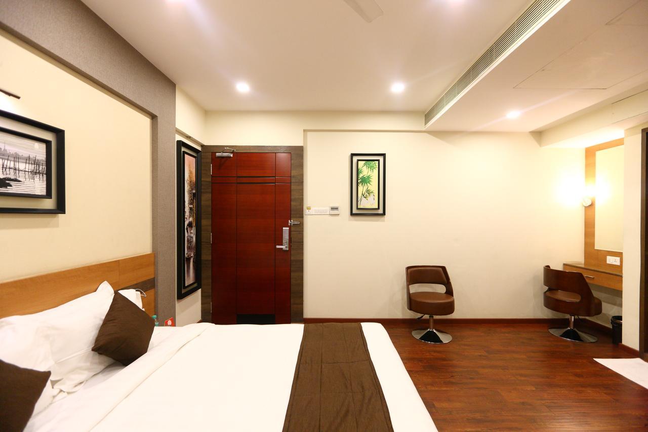 Fabhotel Prime Adore Residency 钦奈 外观 照片