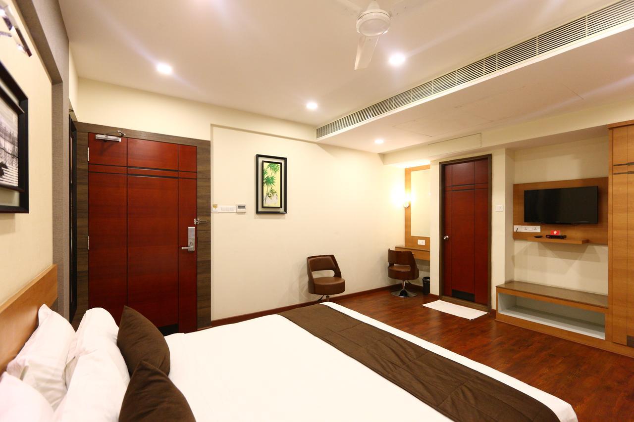 Fabhotel Prime Adore Residency 钦奈 外观 照片