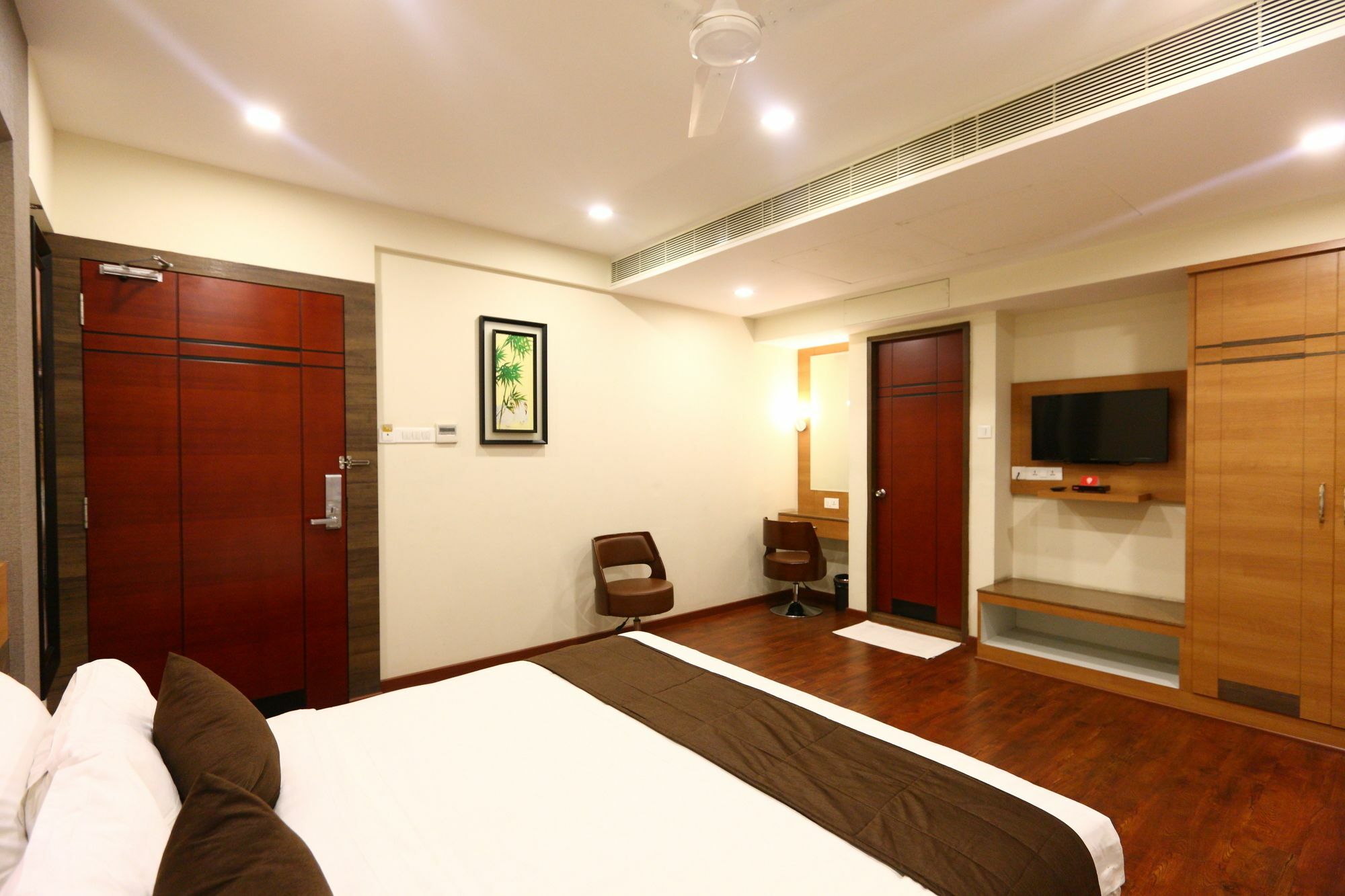 Fabhotel Prime Adore Residency 钦奈 外观 照片